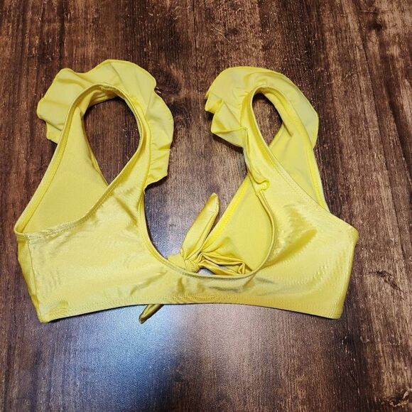 Missguided and Raisins bikini tops - Picture 5 of 5